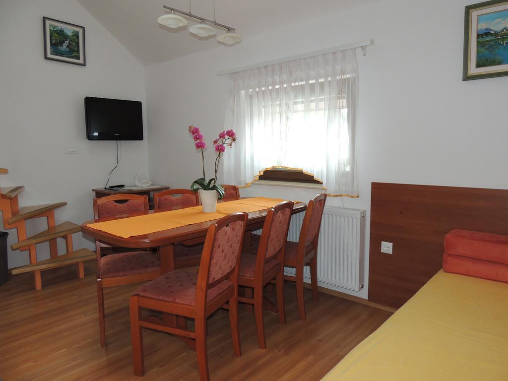 Apartments And Rooms Tavcar Bled Quarto foto